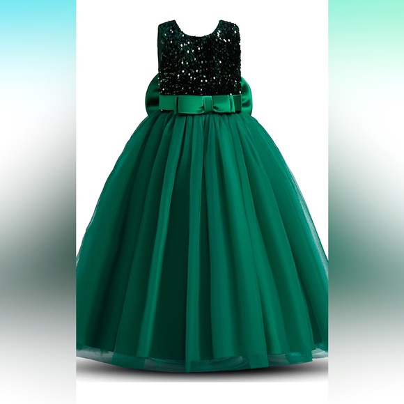 amaz Other - Girls size 8 Special Occasion dress